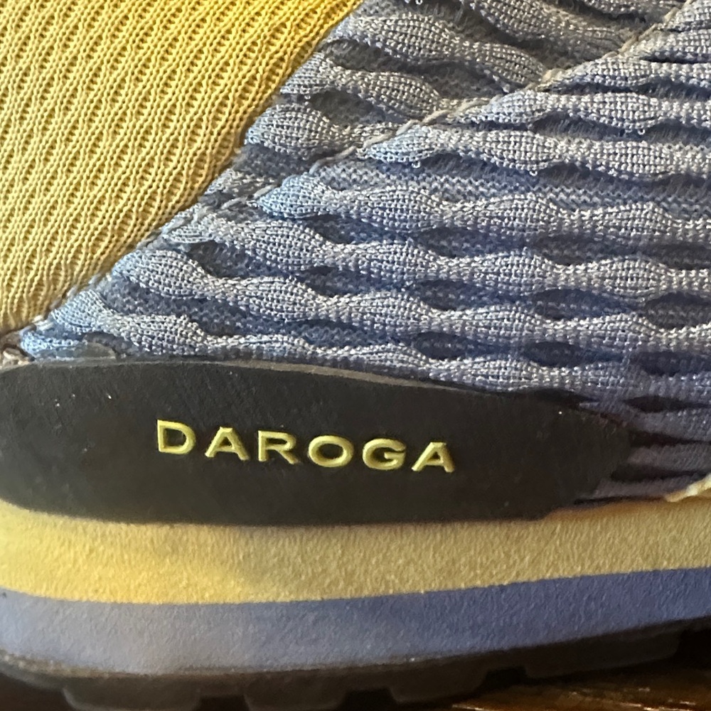 Women's Adidas Blue and Yellow Athletic Shoes - Picture 5 of 8